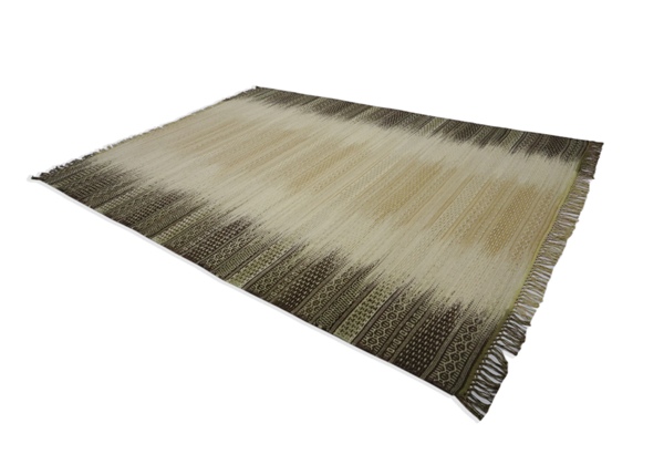 HAND WOVEN WOOLEN KILIM